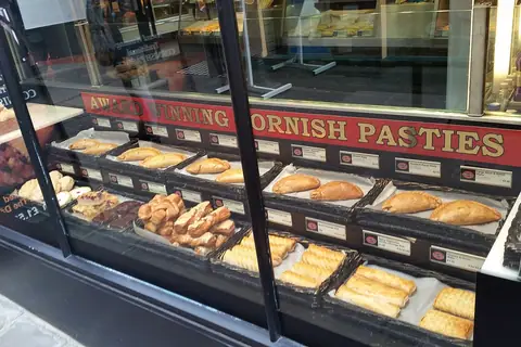 Anaya Sweet & Bakery photo 3